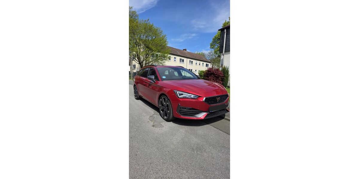 Cupra Leon 29.423 km 33.000 &euro; Dortmund 44357