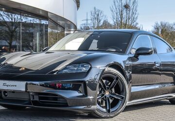 Porsche Taycan 14.999 km 105.900 &euro; Hagen 58119