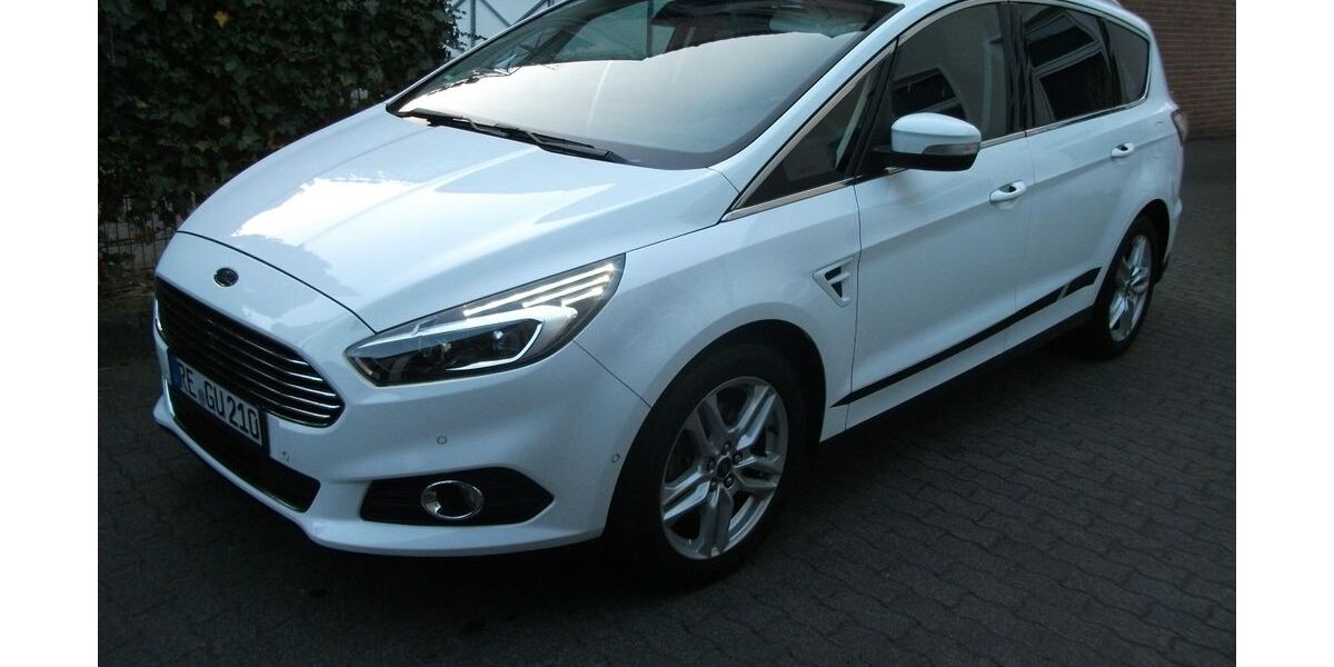 Ford S-Max 171.400 km 9.250 &euro; Recklinghausen OT Stadtmitte 45657