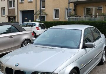BMW 320 161.000 km 4.799 &euro; Essen 45128