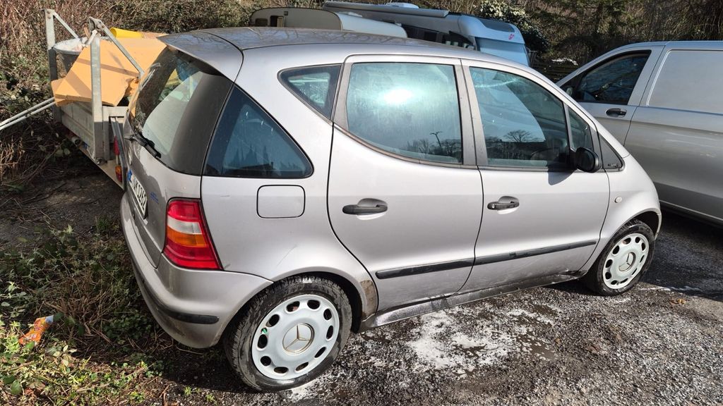 Mercedes-Benz A 140 105.648 km 600 &euro; ESSEN 45141