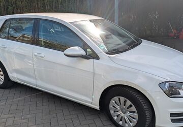 VW Golf 149.000 km 8.100 &euro; Essen 45147
