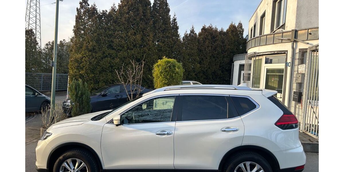 Nissan X-Trail 90.000 km 15.900 &euro; Essen 45326