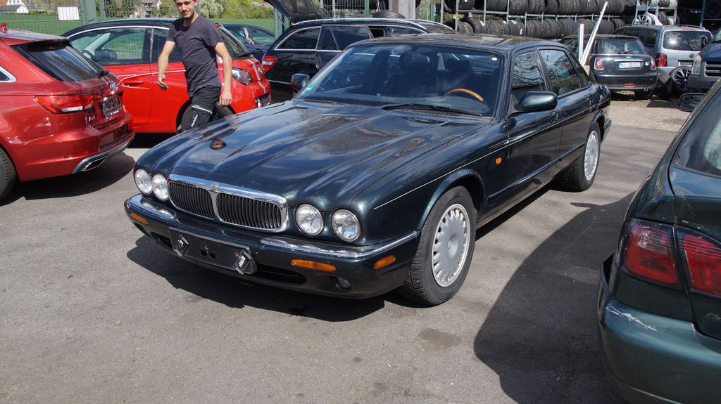 Jaguar XJ 290.000 km 2.450 &euro; Bochum 44793