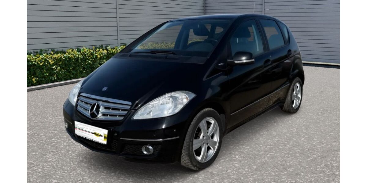 Mercedes-Benz A 180 145.338 km 4.999 &euro; Essen 45356