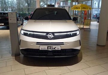 Opel Grandland (X) 1.965 km 30.980 &euro; Bochum 44791