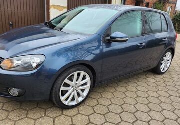 VW Golf 220.000 km 4.999 &euro; Bochum 44866