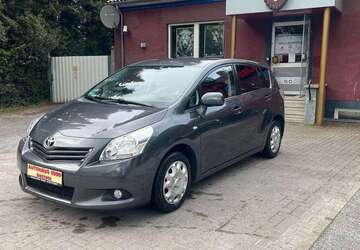 Toyota Verso 138.856 km 9.999 &euro; Datteln 45711