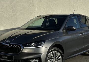 Skoda Fabia 3.000 km 25.390 &euro; Castrop-Rauxel 44579