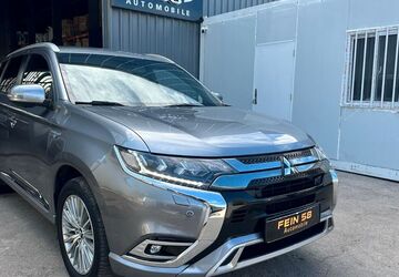 Mitsubishi Outlander 72.000 km 19.900 &euro; Bochum 44793