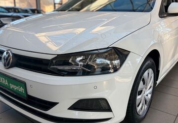 VW Polo 107.380 km 9.450 &euro; Bottrop 46236